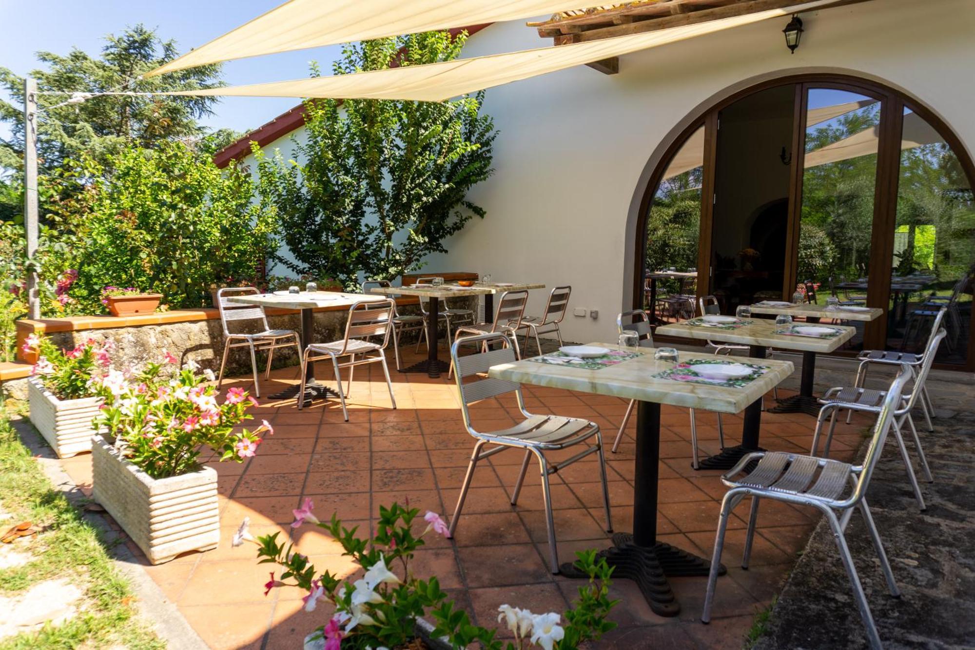Lorenzana Villa Nerone B&B מראה חיצוני תמונה