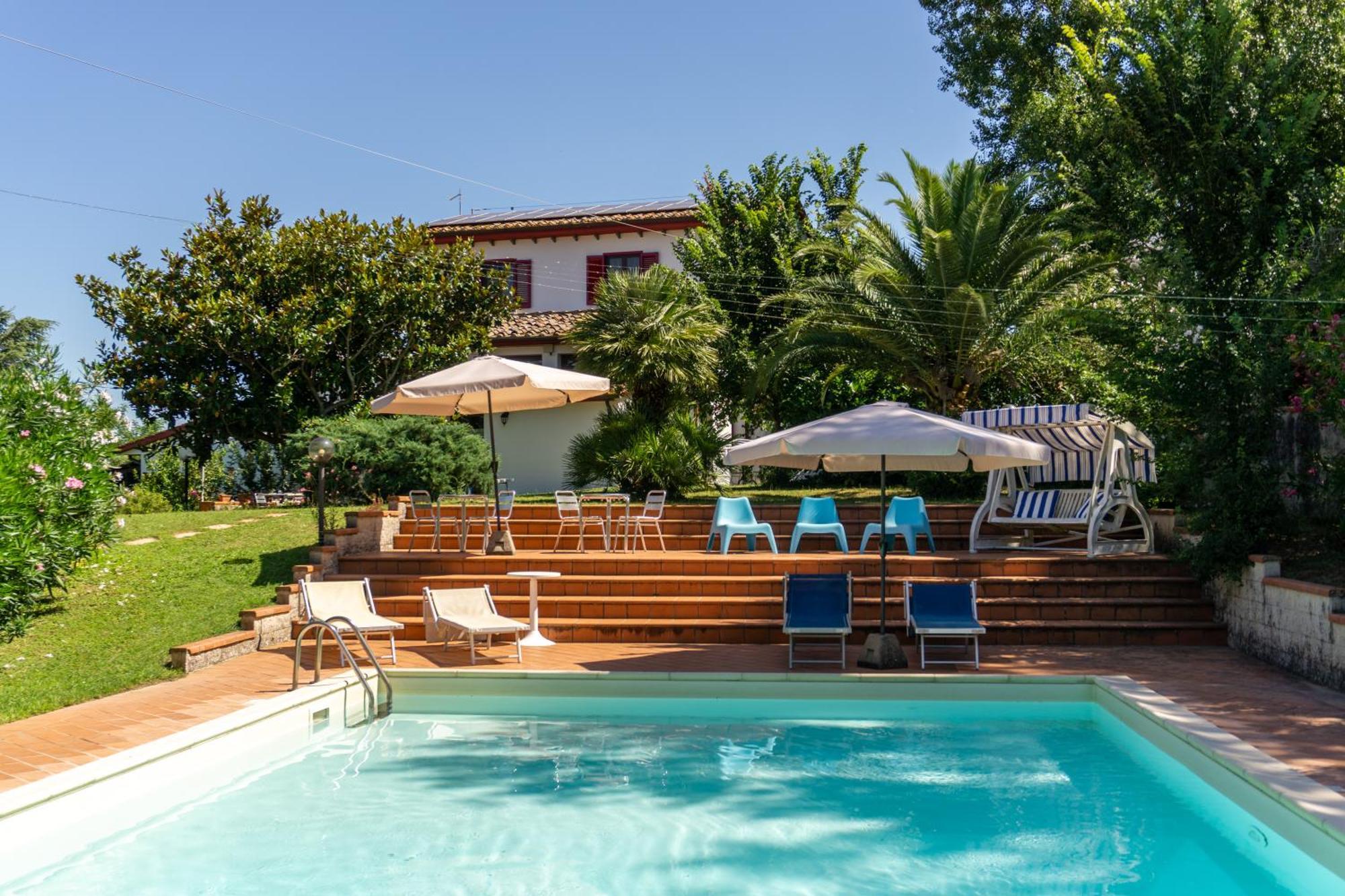 Lorenzana Villa Nerone B&B מראה חיצוני תמונה
