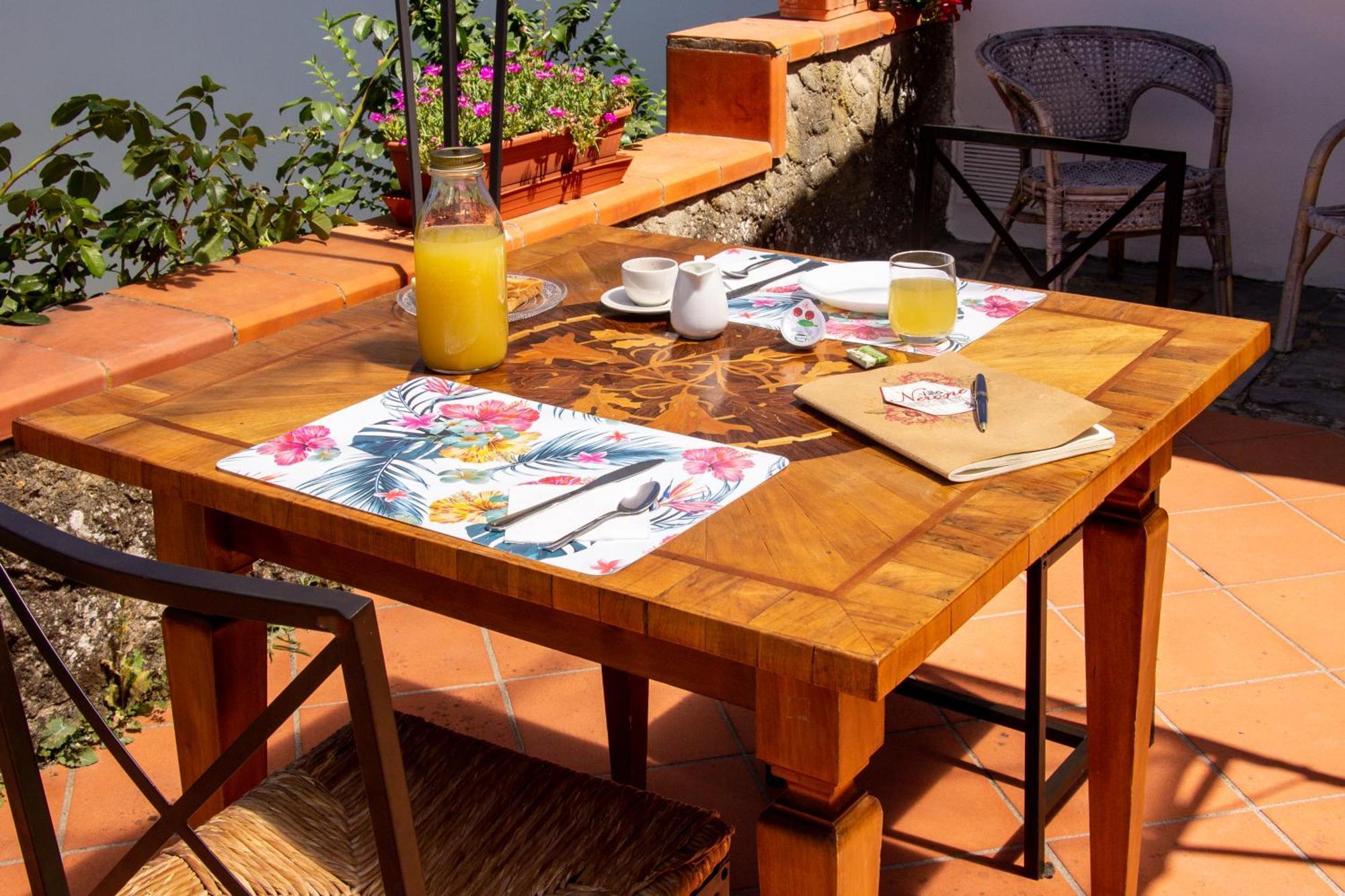Lorenzana Villa Nerone B&B מראה חיצוני תמונה